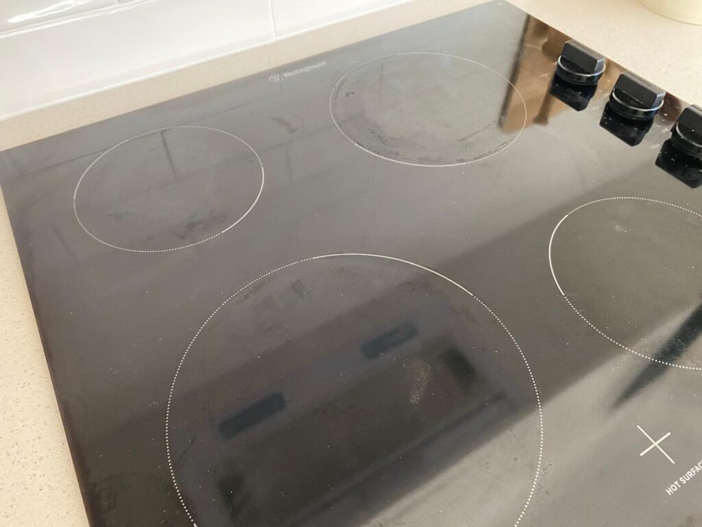 Stove top in end of lease clean final inspection ready